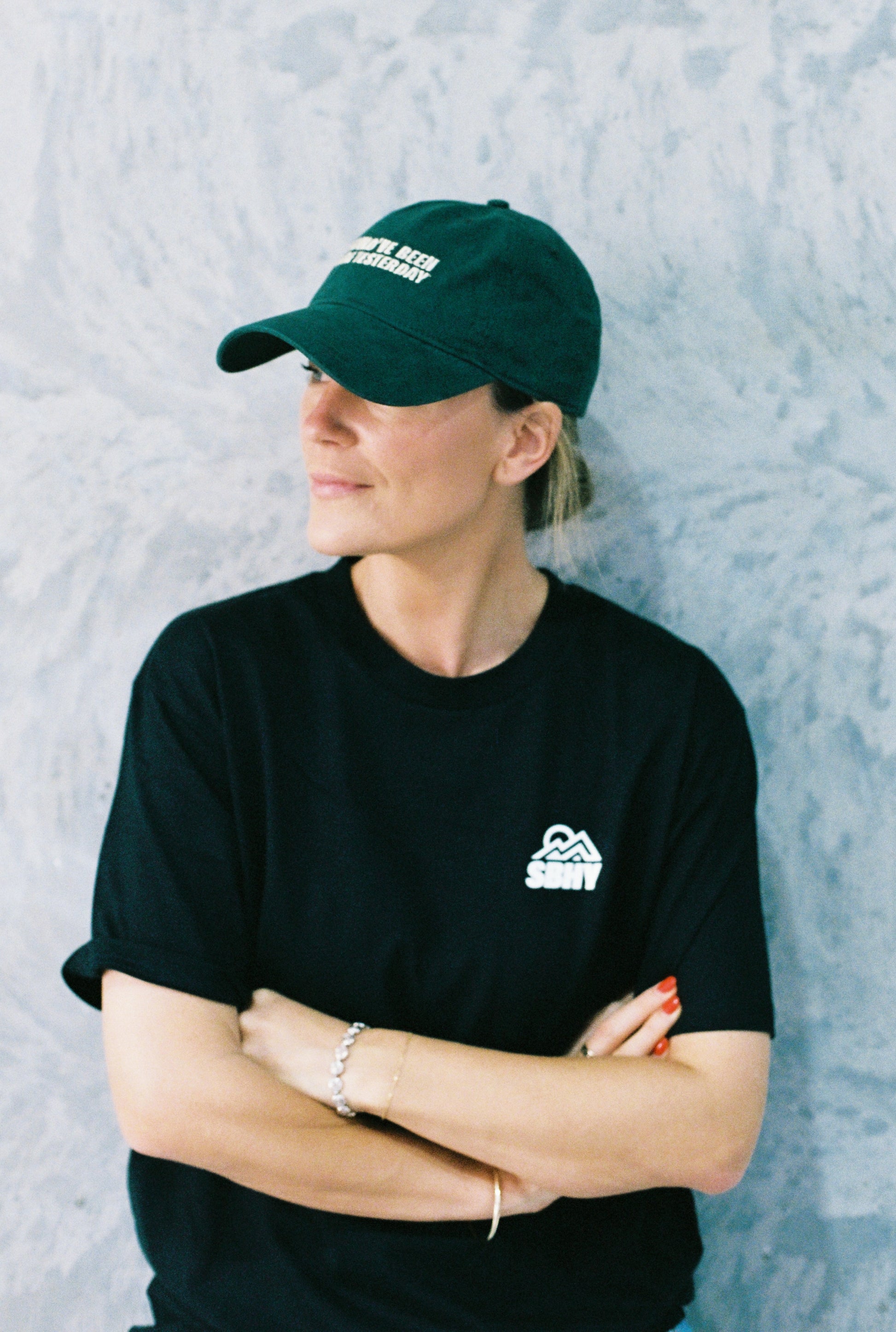 color: alpine-green | female