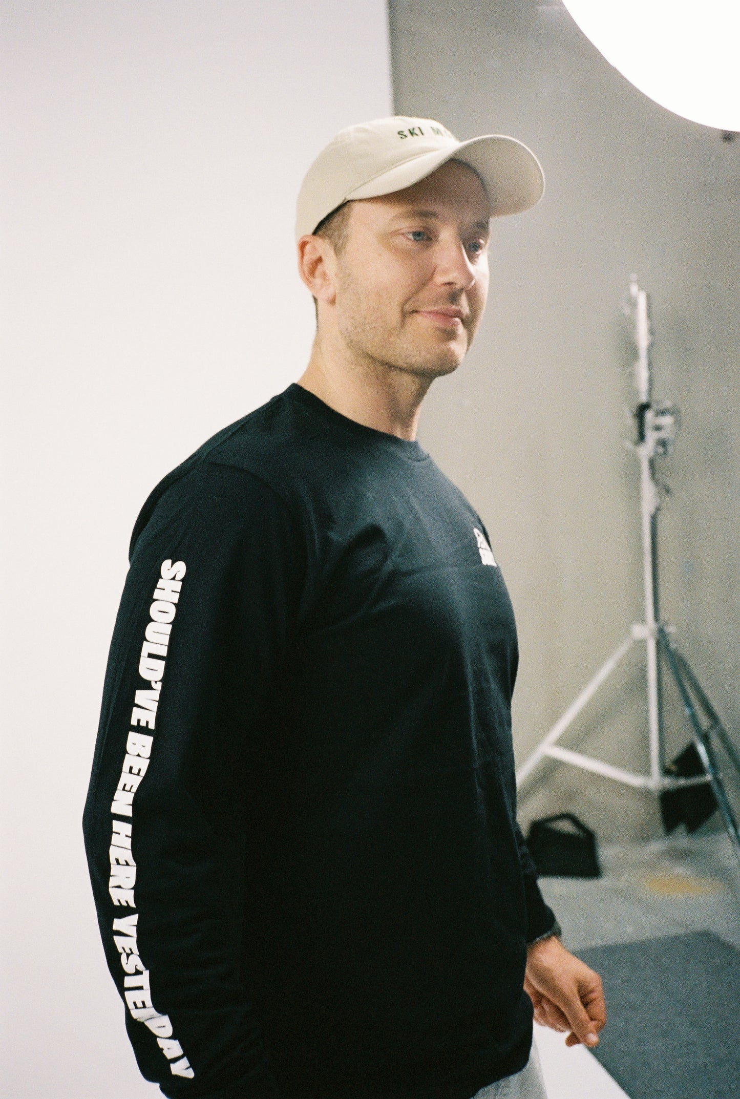 color:midnight | male