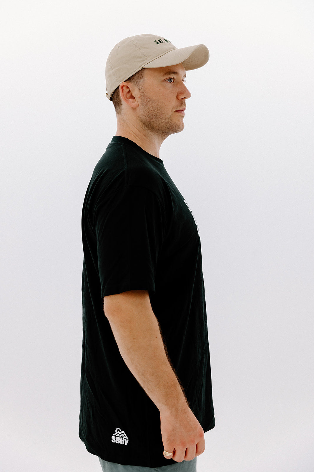 color: alpine-green | male