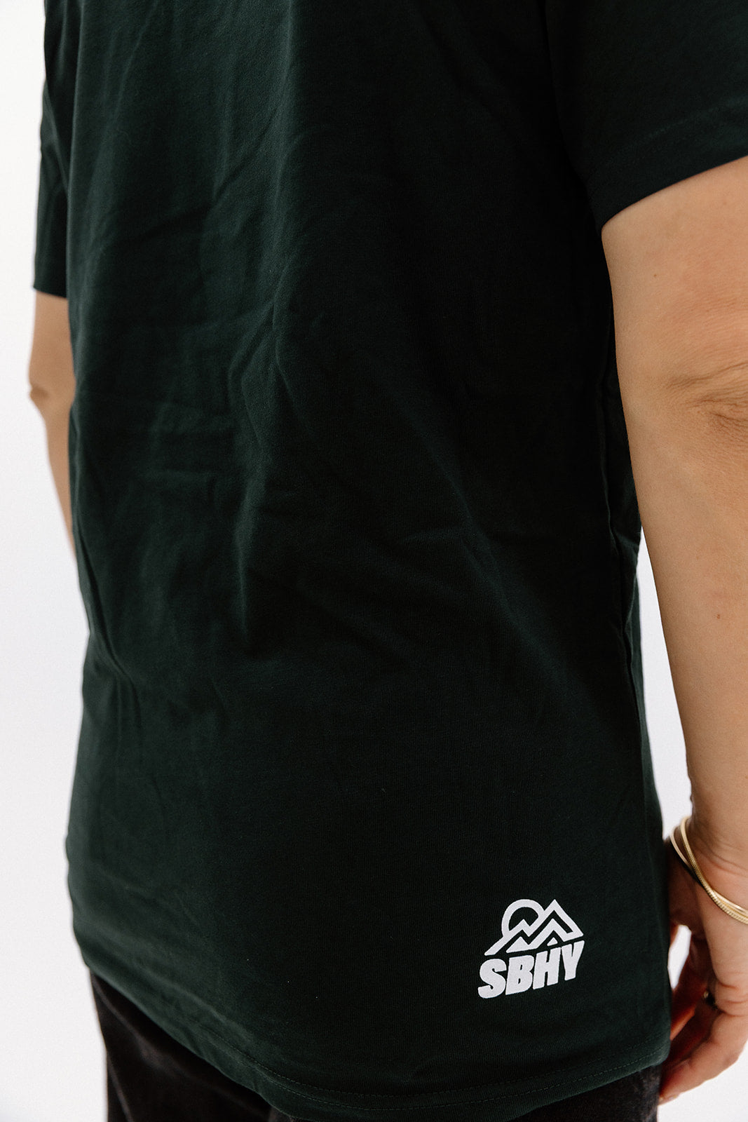 color: alpine-green | female