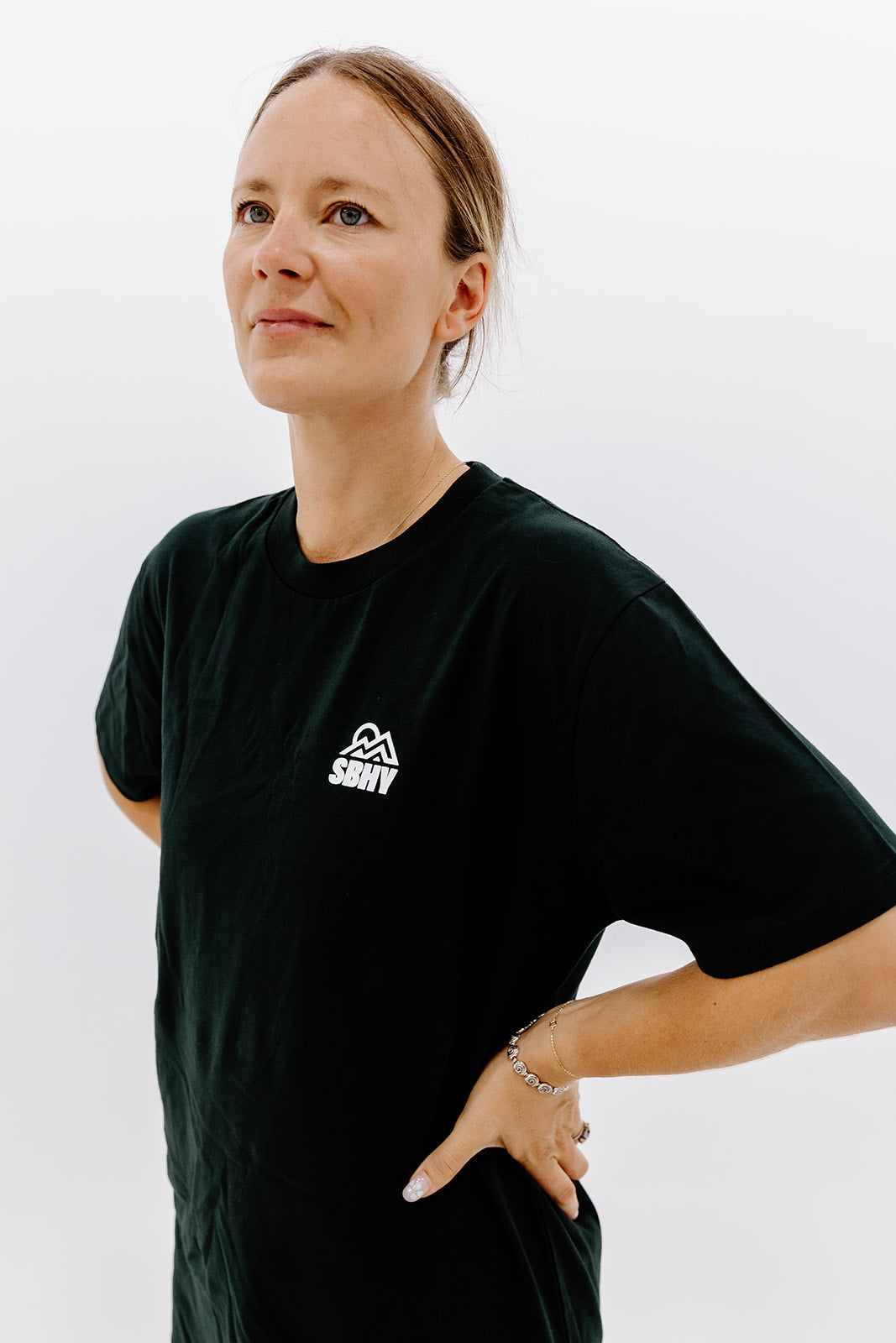 color: alpine-green | female